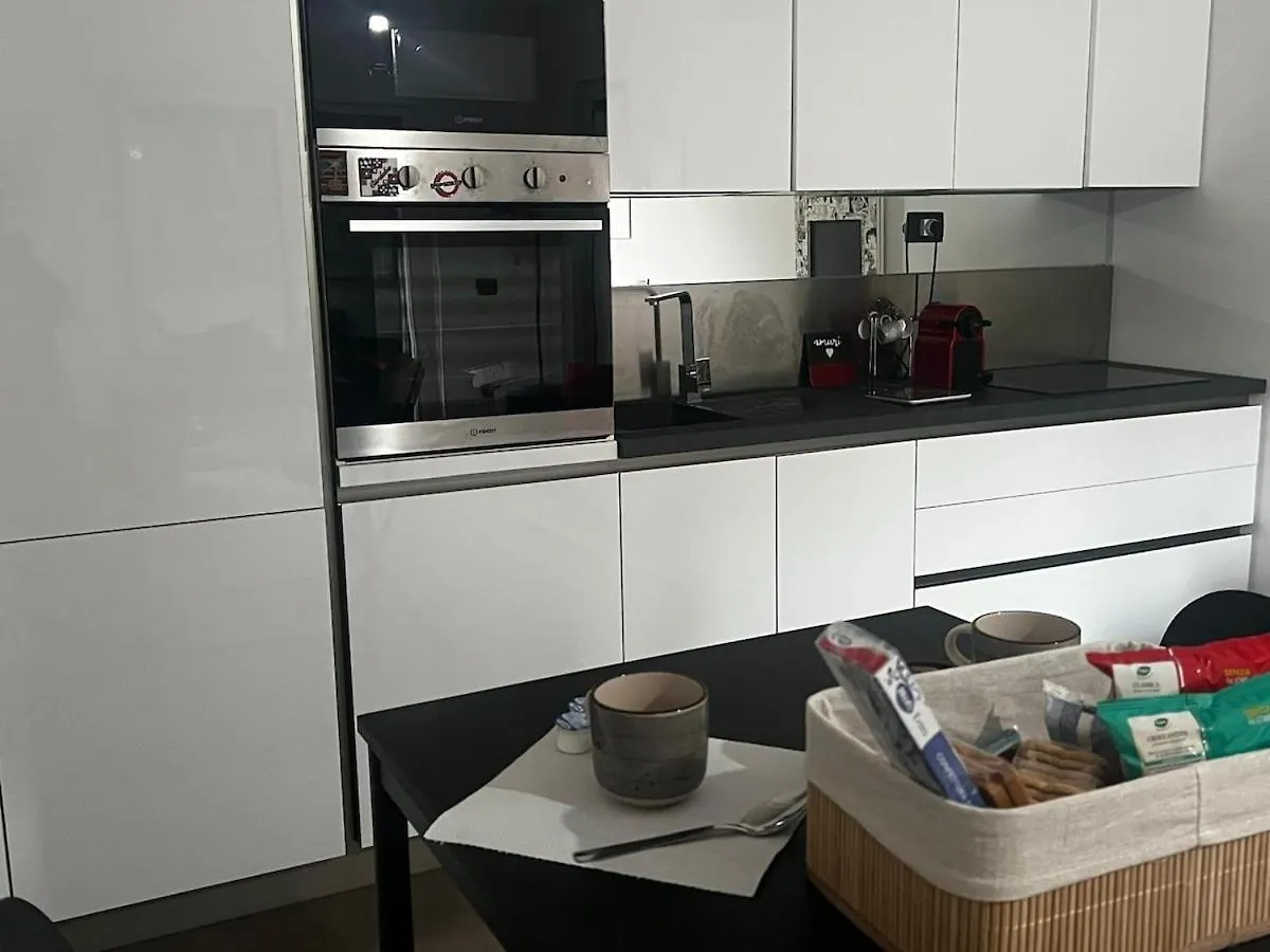 When In Rome Apartment
