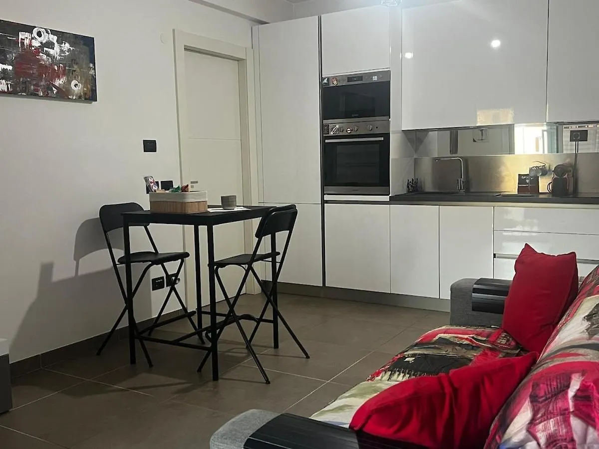 When In Rome Apartment Italy