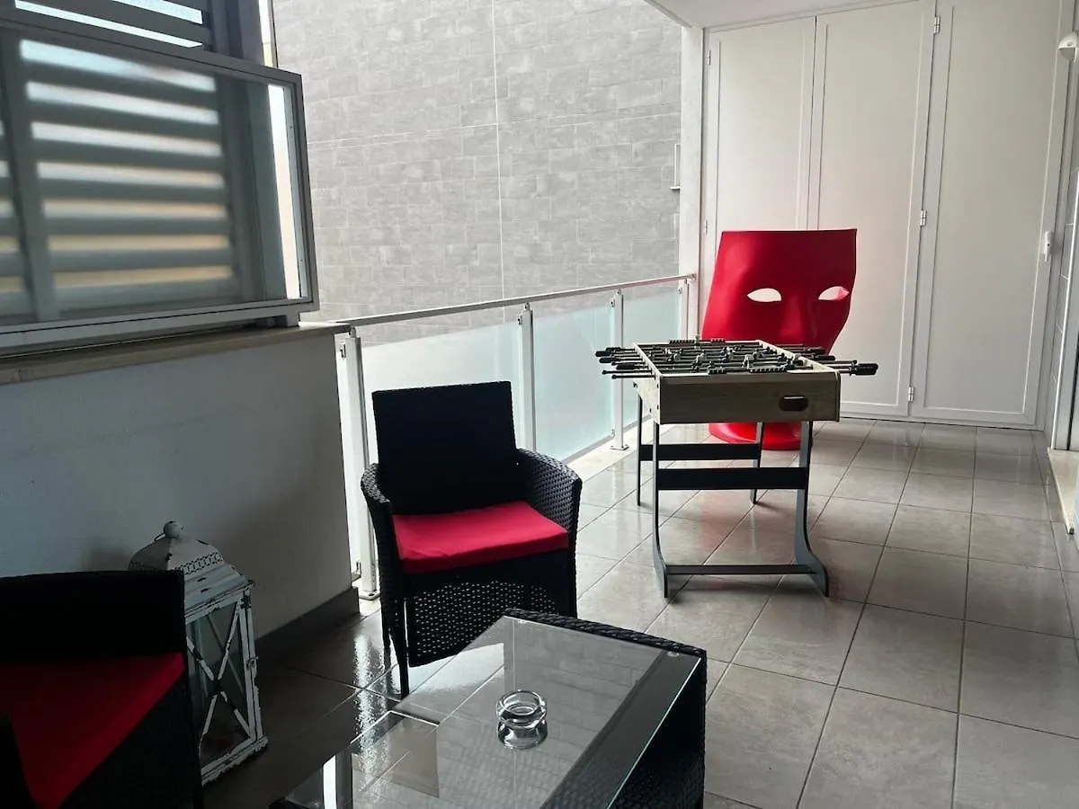 When In Rome Apartment